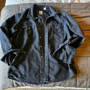 Levi's standard button up